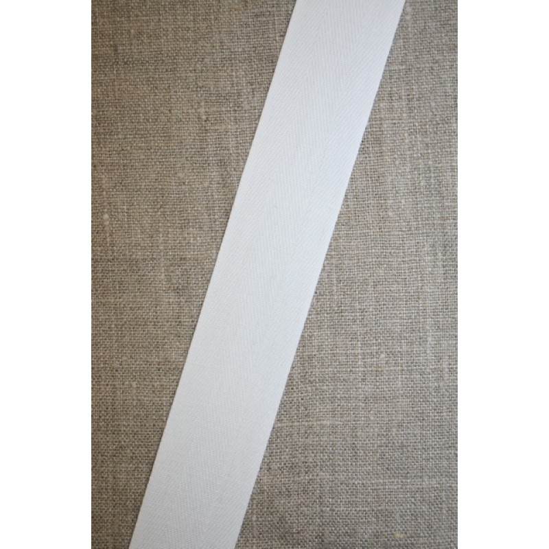 Bomuldsbånd - Gjordbånd sildebensvævet i hvid, 30 mm.