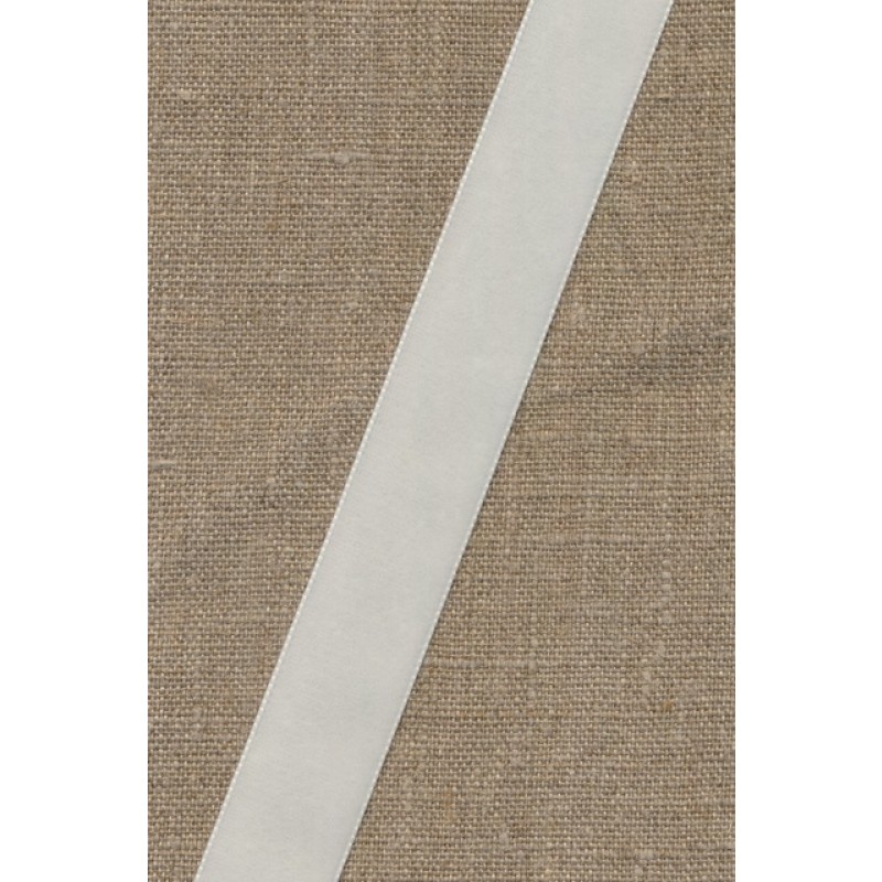 Velourbånd hvid 22 mm.