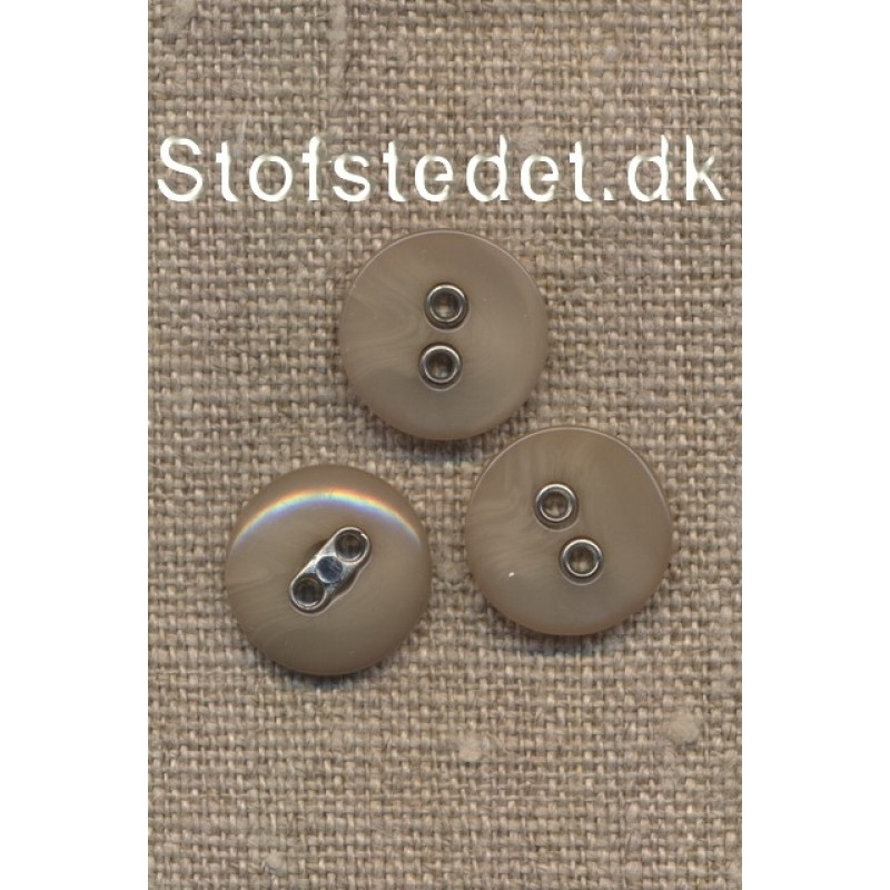 Knap m/sølv-huller i beige/kit 15 mm.