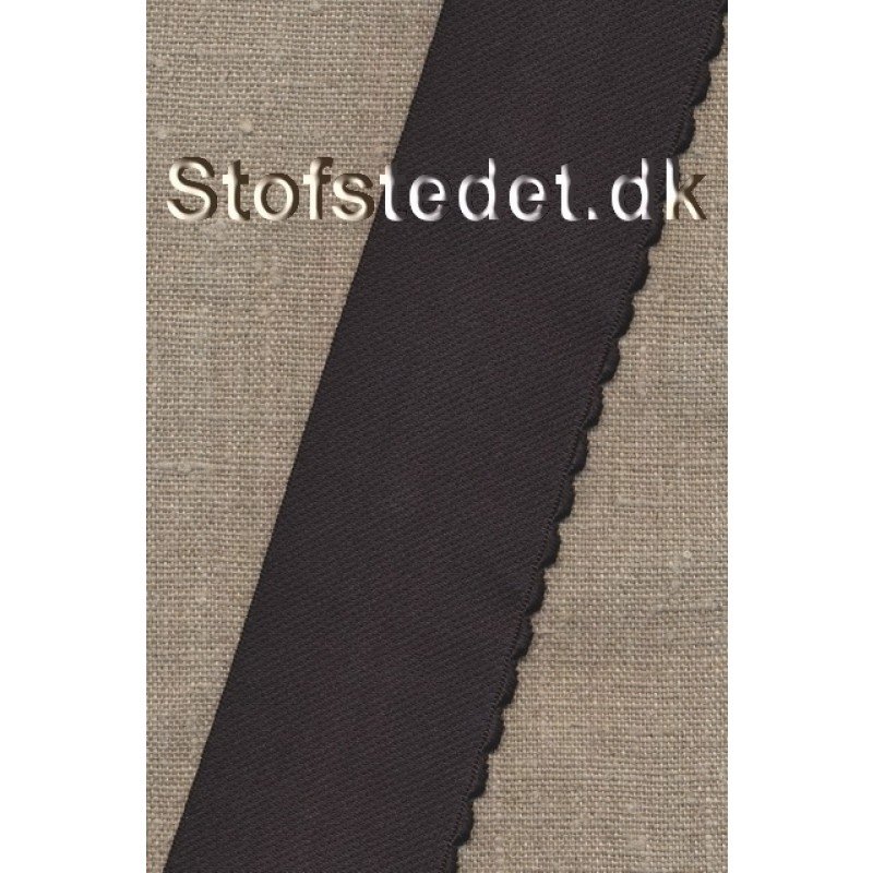 Elastik med buet kant i sort - 50 mm. 