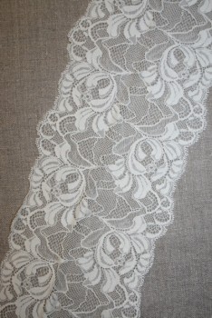 Strækblonde off-white, 120 mm.