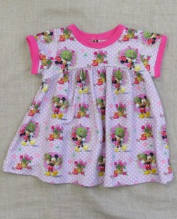 Babykjole i jersey med Minnie syet efter Minikrea 50011
