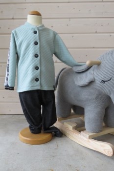 Babysæt Onion 10021 i quiltet strik og jersey i cowboy-look