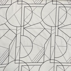 Viscose/polyester i hvid med sort mønster med stor cirkel