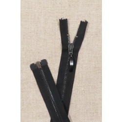 56 cm. delbar metal lynlås m/stort vedhæng, sort